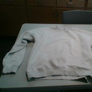 Most plain sweatshirt in the world size m